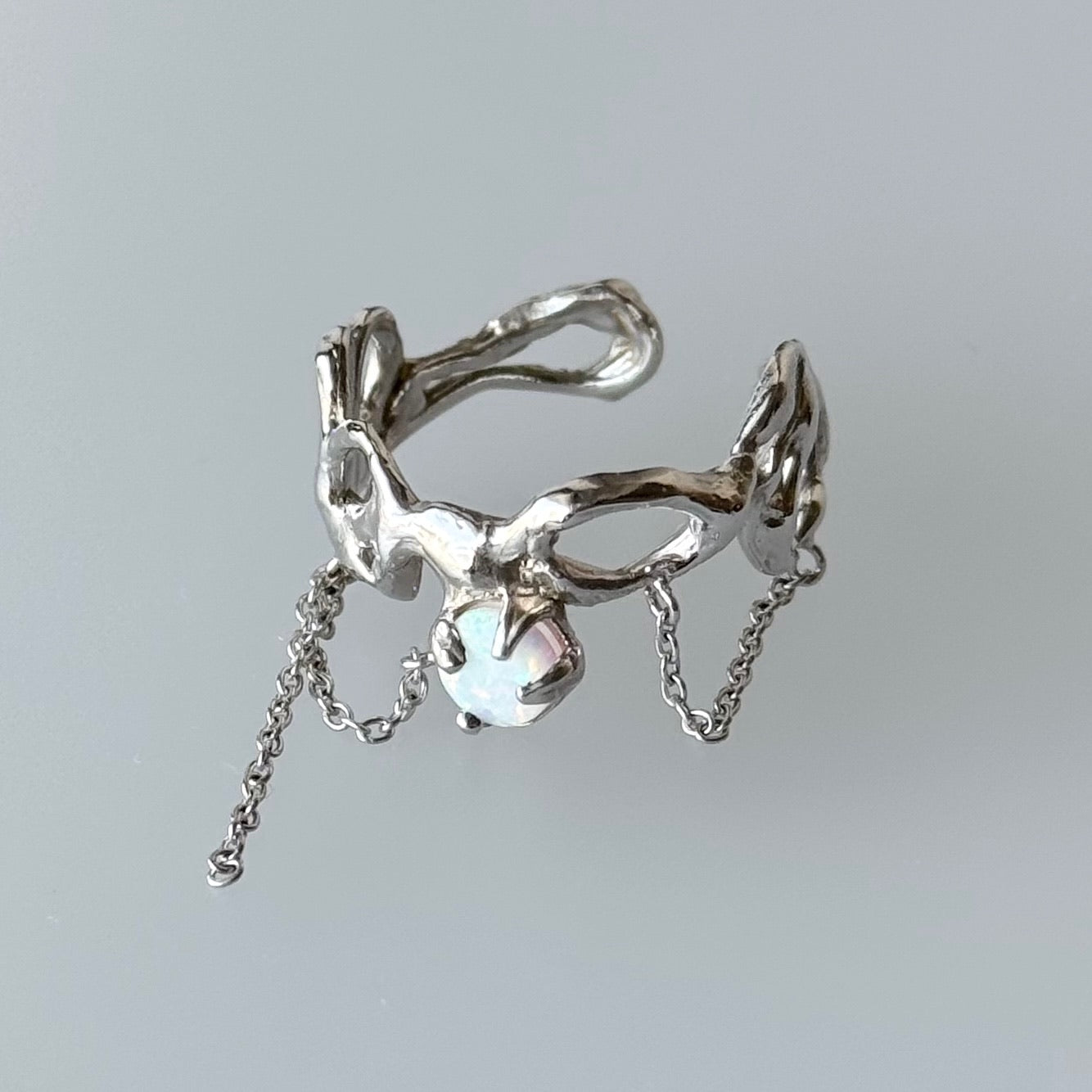 [ synthetic opal ] nuanced mesh silver