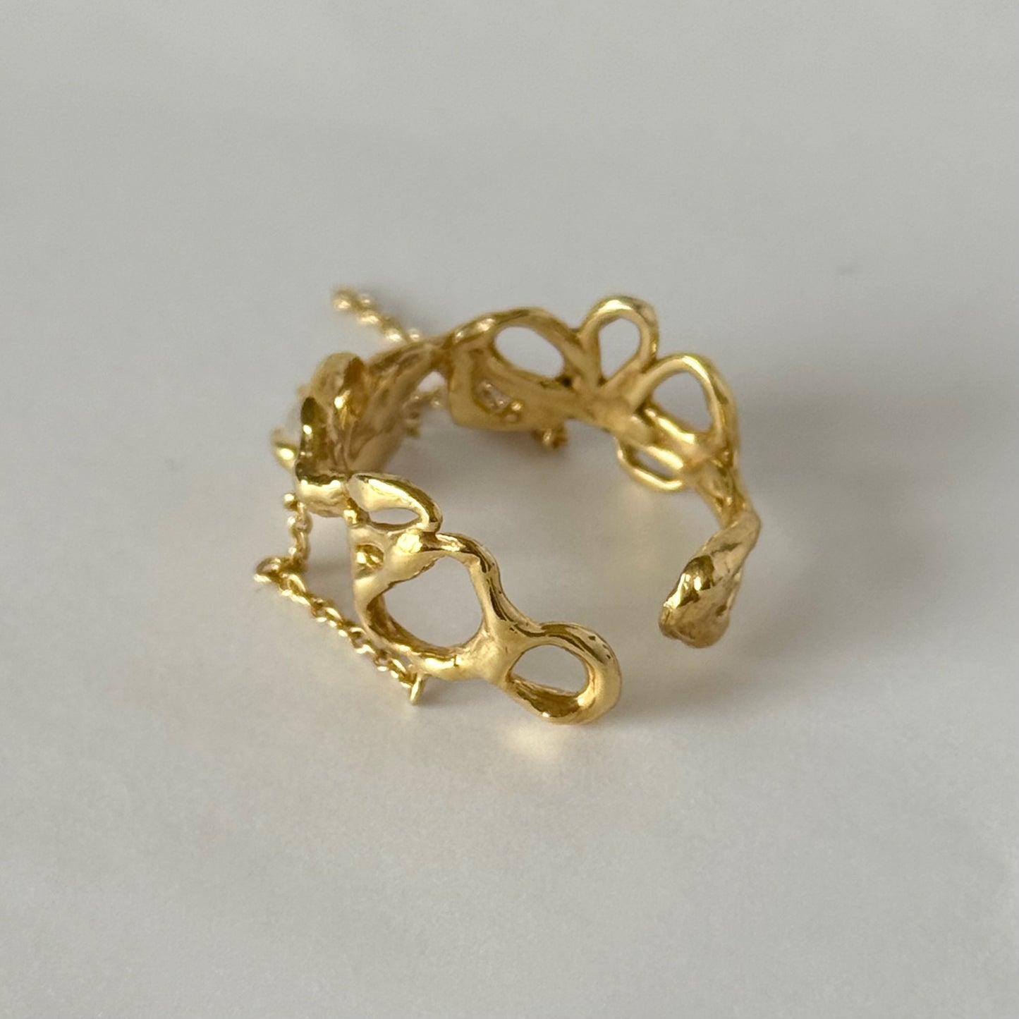 [ synthetic opal ] nuanced mesh gold