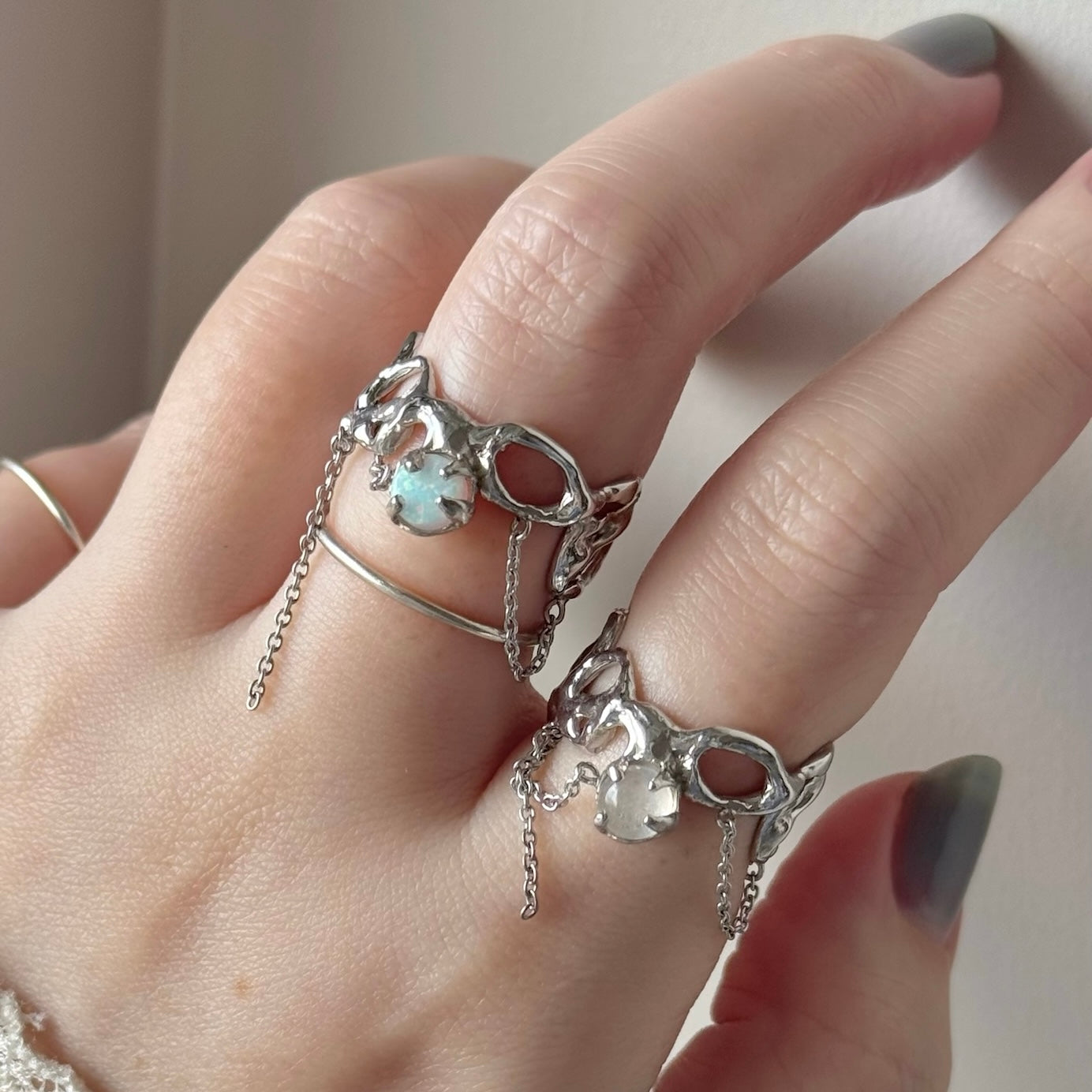 [ royal blue moon stone ] nuanced mesh silver