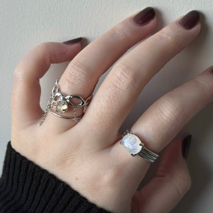 [ moon stone ] trois silver