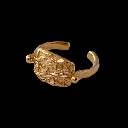 [ gold ] sculpture ring [ free size ]