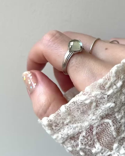 [ green amethyst (multi-faceted) ] croissant silver
