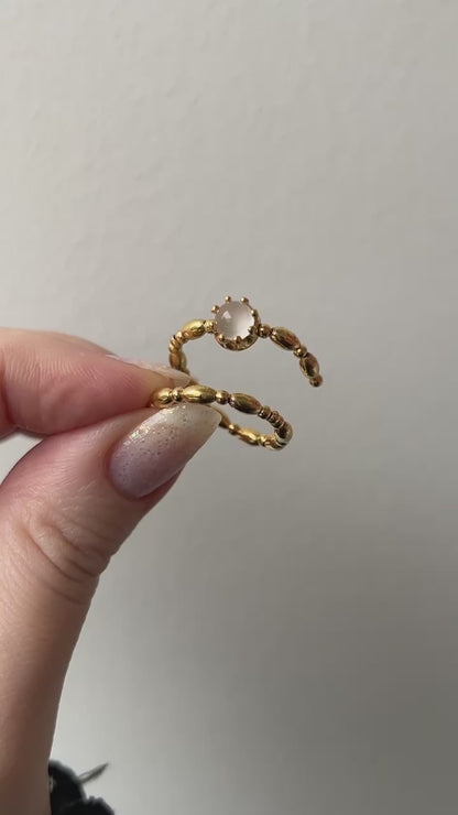 [ royal blue moon stone ] sirius gold