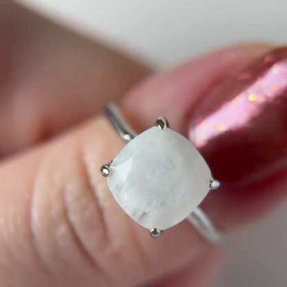 [ moon stone ] square faceted cut silver [ free size ]