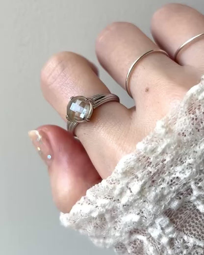 [ green amethyst (multi-faceted) ] croissant silver