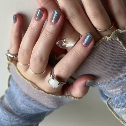 [ vintage white ] éclat silver
