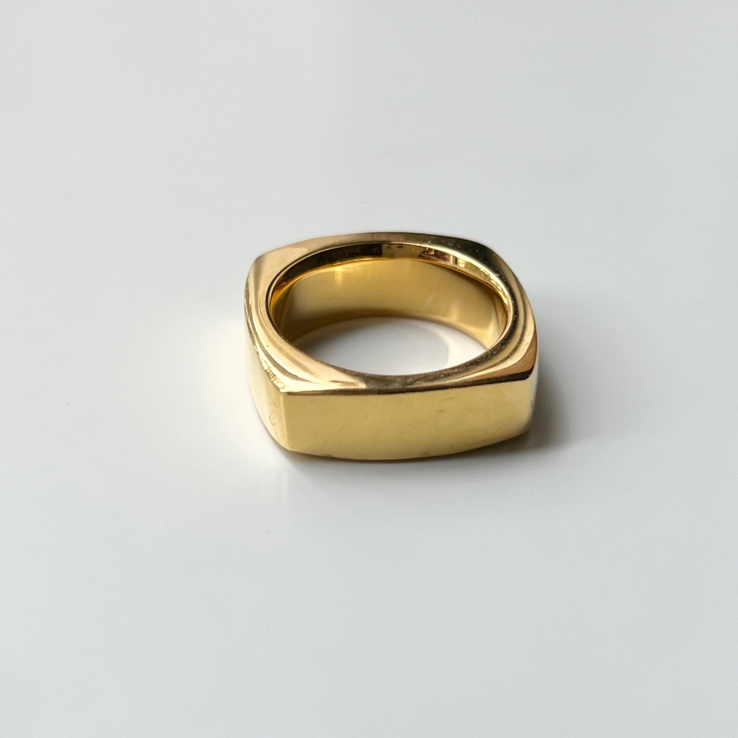 [ black moon glass ] europa gold