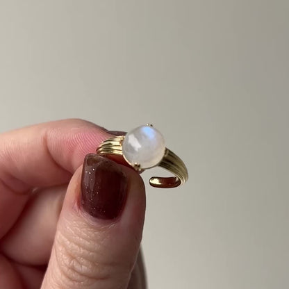 [ rainbow moon stone ] croissant gold