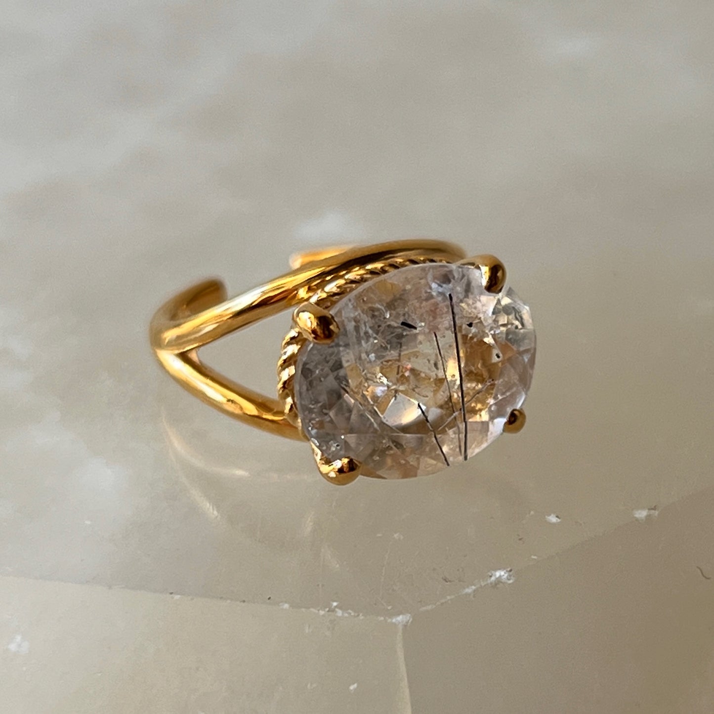 [ tourmaline quartz (clear) ] reine -pinky gold