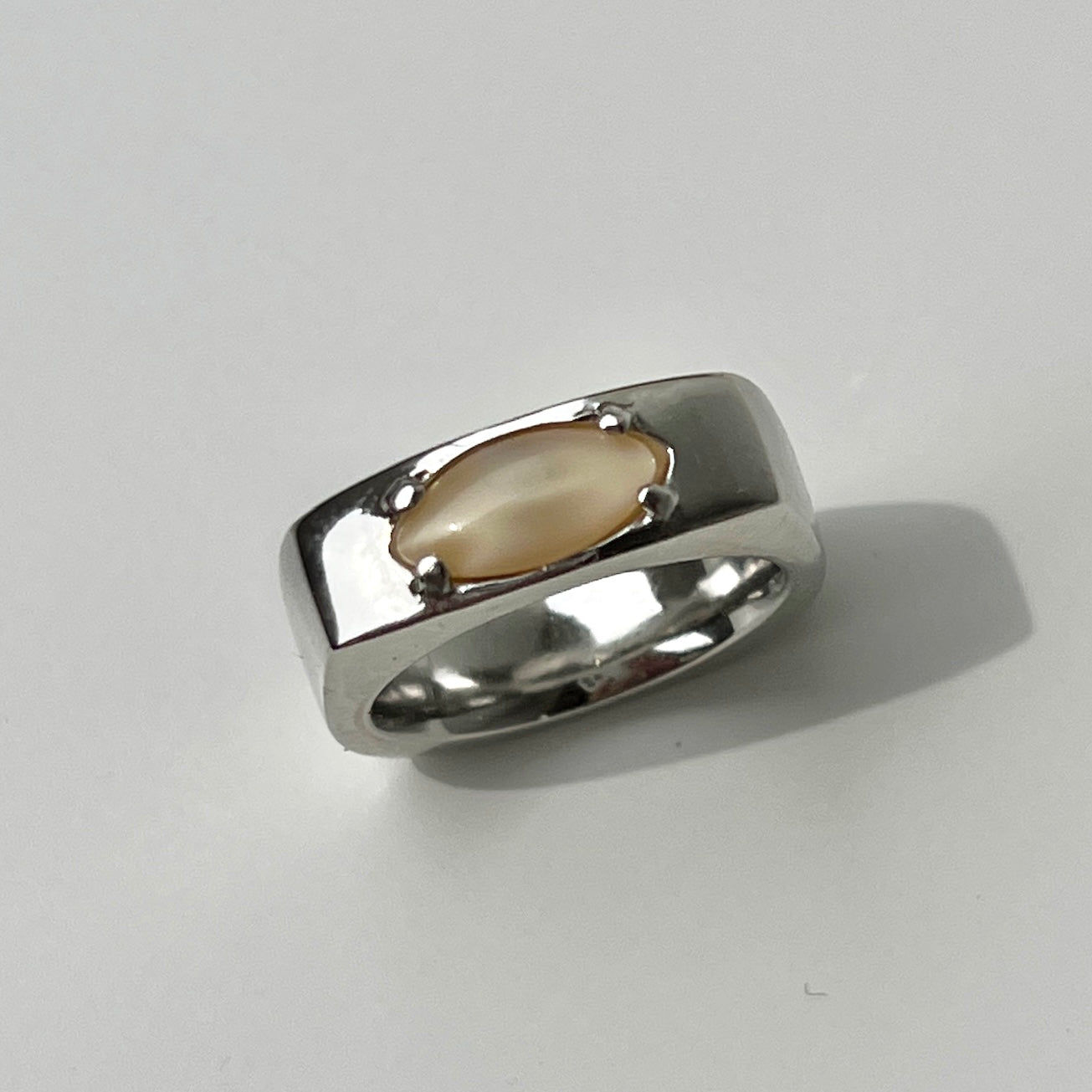 [ yellow moon glass ] europa silver