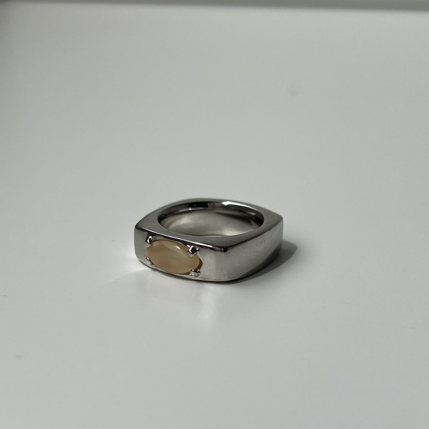 [ yellow moon glass ] europa silver