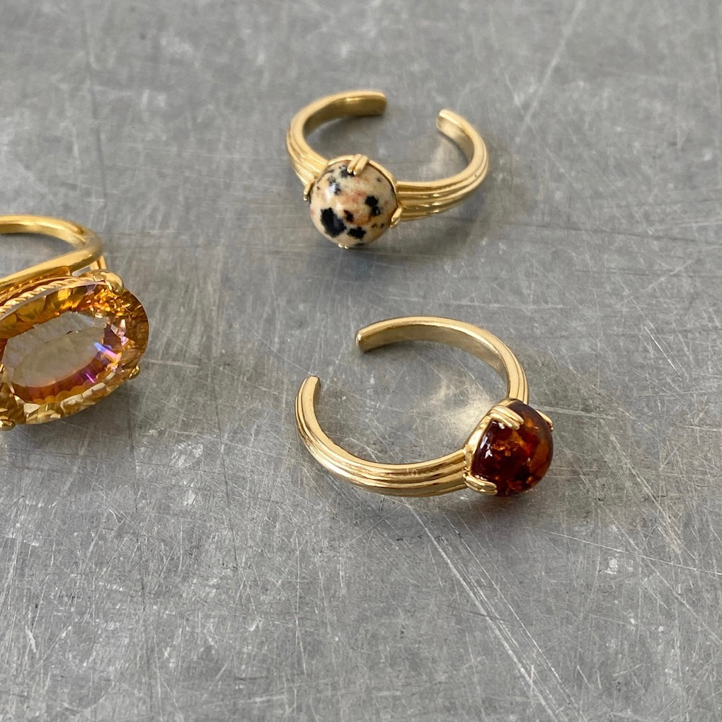 [ amber ] croissant gold