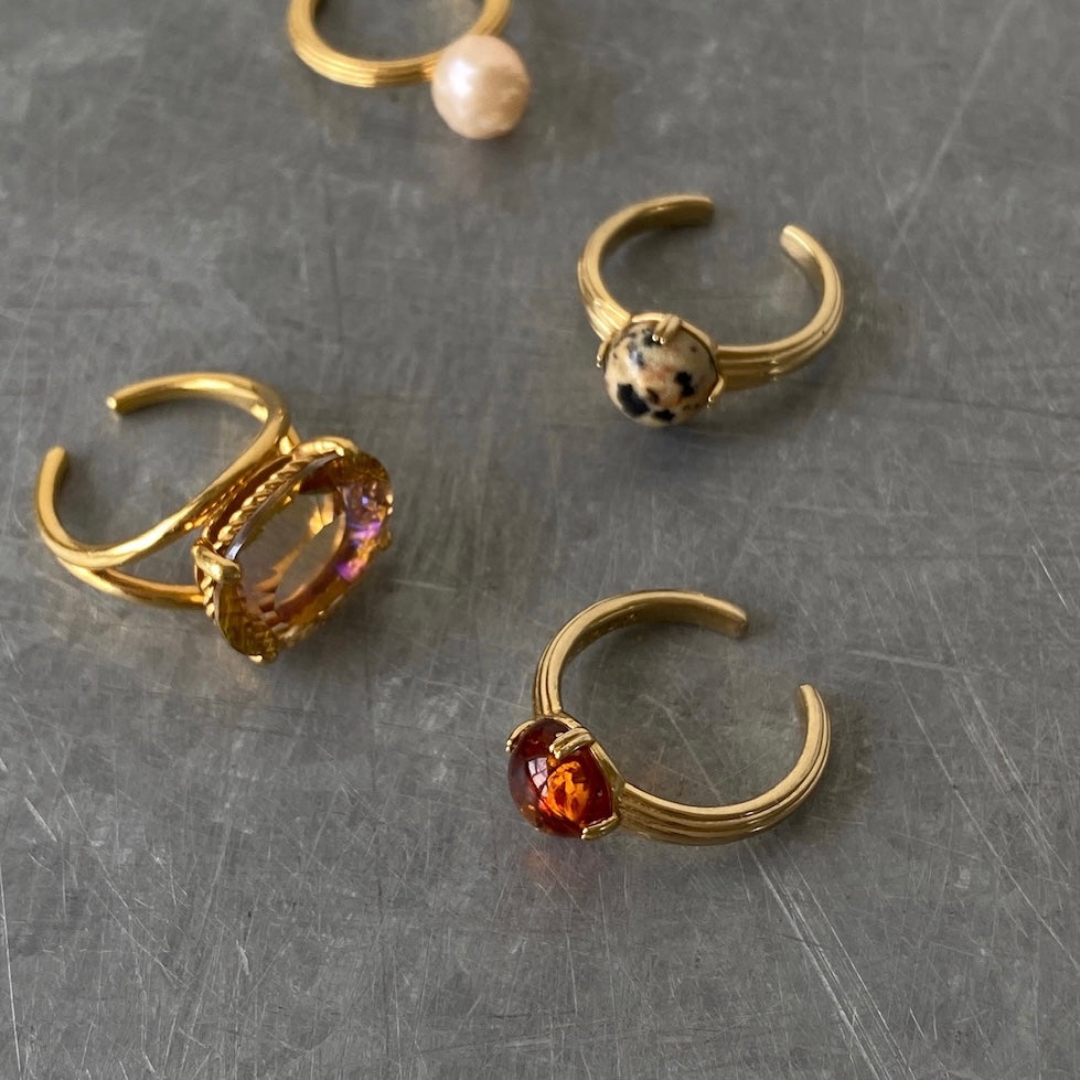 [ amber ] croissant gold