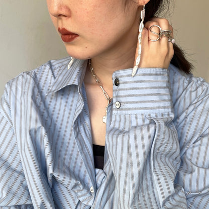 [ aurora pearl ] mid-length piercings