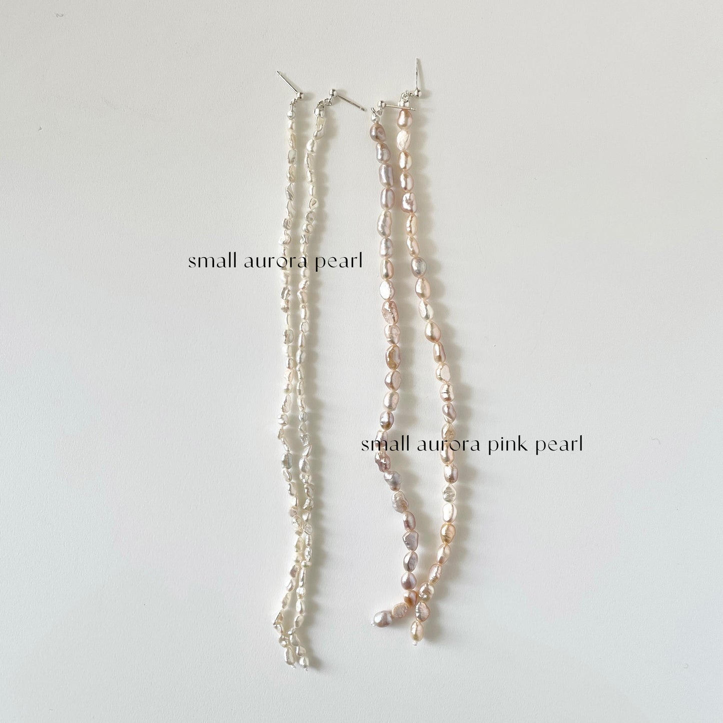 [ small aurora pink pearl ] long-length piercings