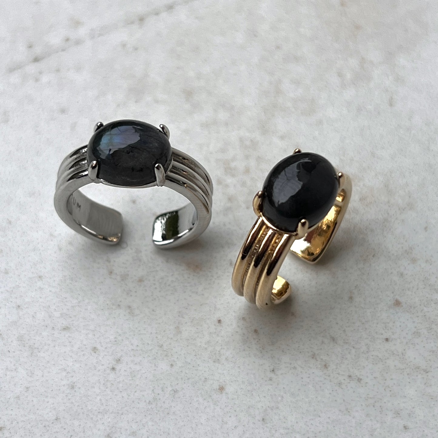 [ blue labradorite ] trois gold