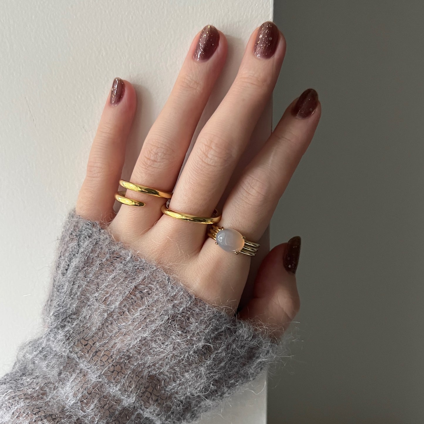 [ gray onyx ]  trois gold