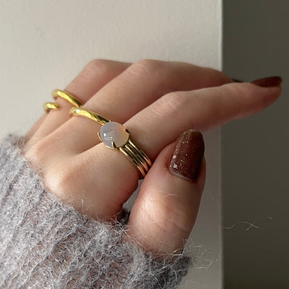 [ gray onyx ]  trois gold