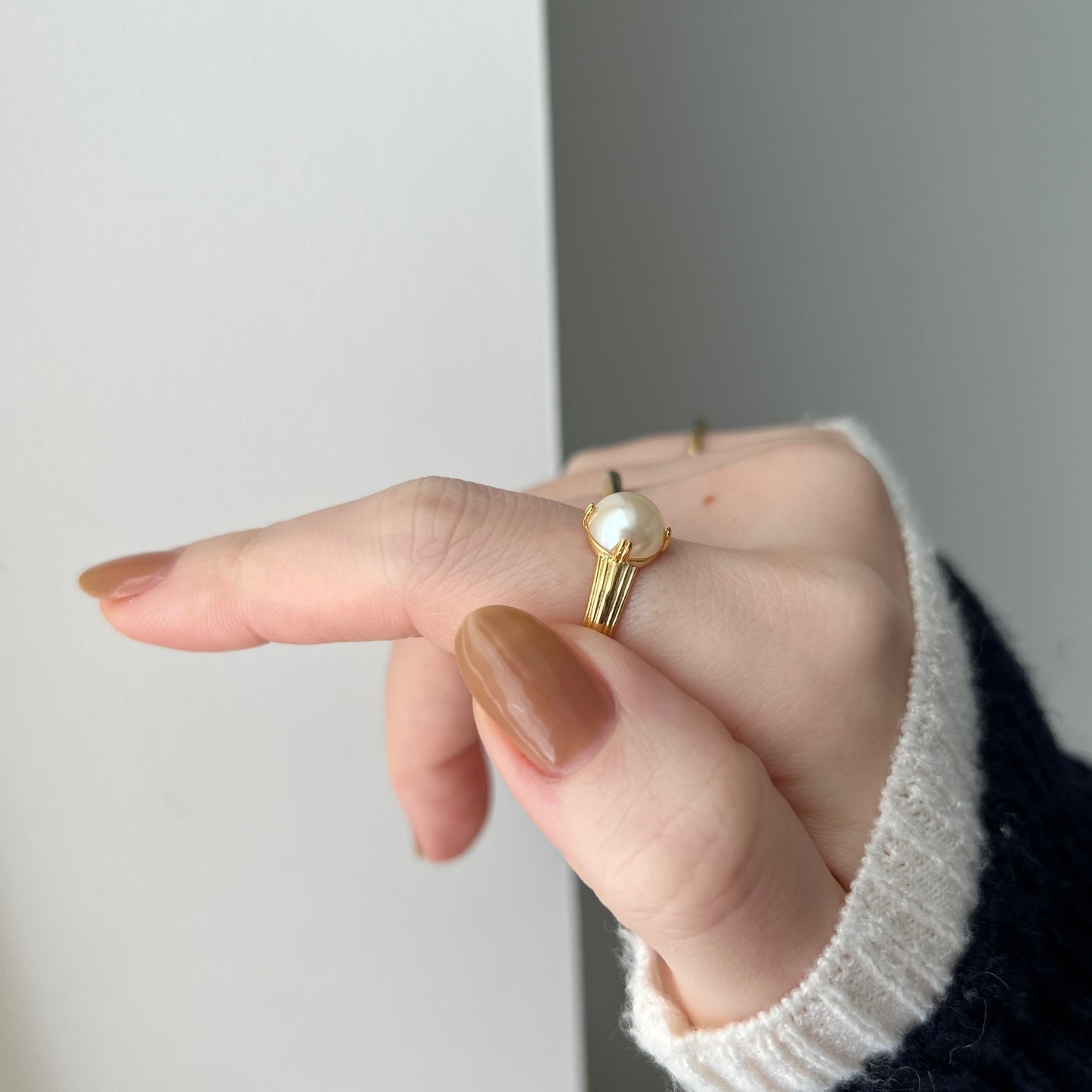 [ vintage pearl ] croissant gold