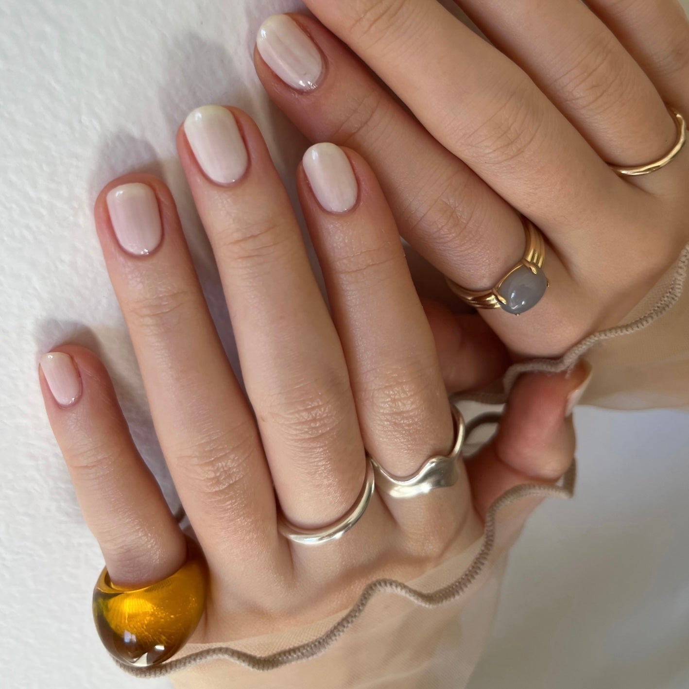 [ gray onyx ]  trois gold