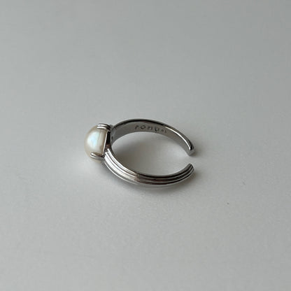 [ vintage pearl ] croissant silver