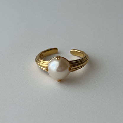 [ vintage pearl ] croissant gold