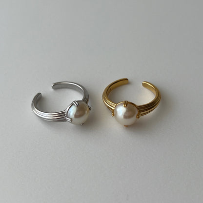 [ vintage pearl ] croissant gold