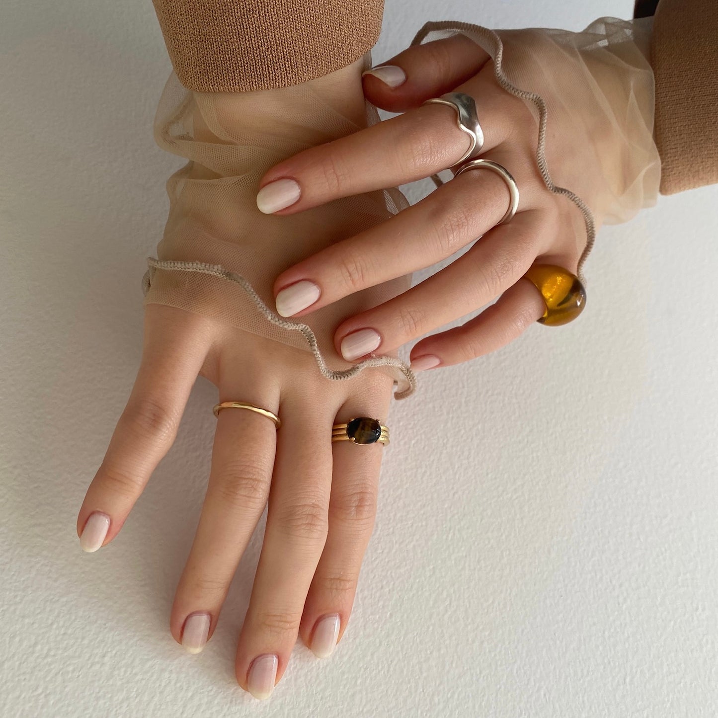 [ tiger eye ]  trois gold