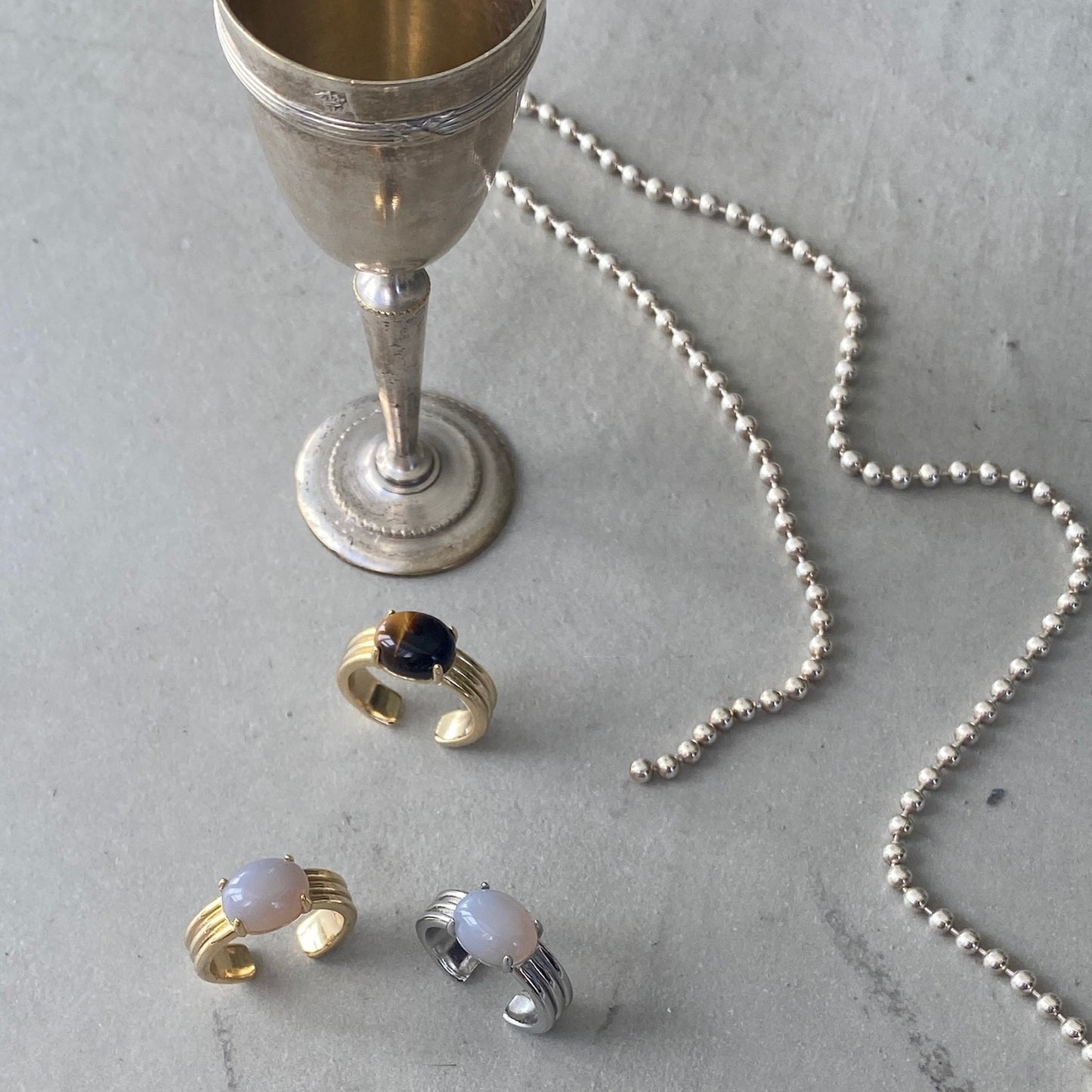 [ tiger eye ]  trois gold