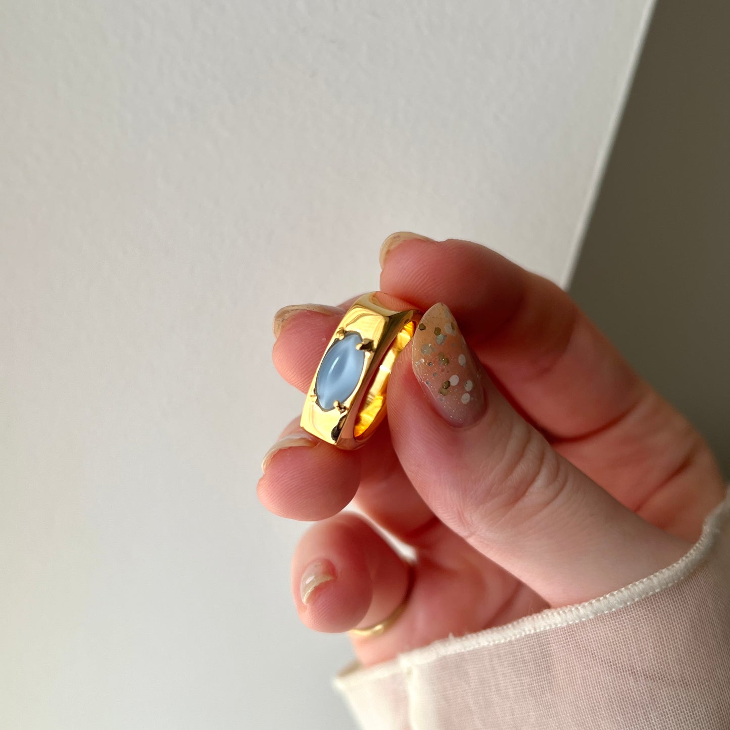 [ blue moon glass stone ] europa gold