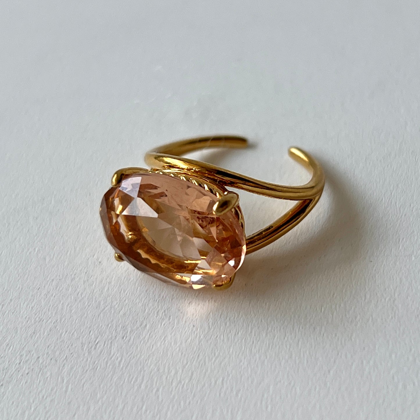 [ peach glass stone ] reine gold