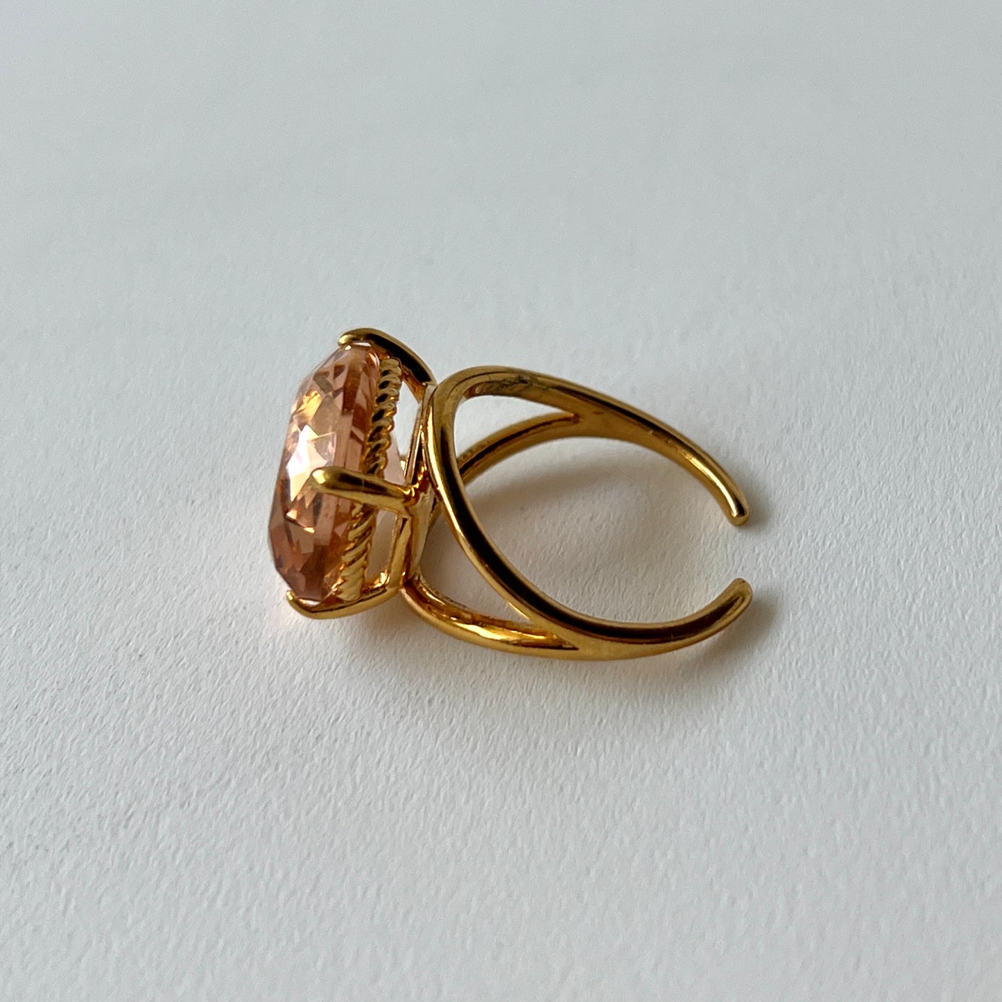 [ peach glass stone ] reine gold