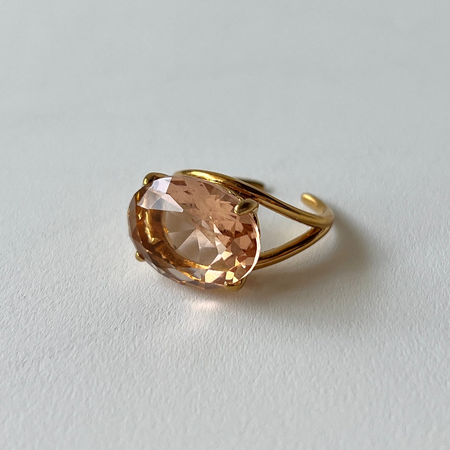 [ peach glass stone ] reine gold