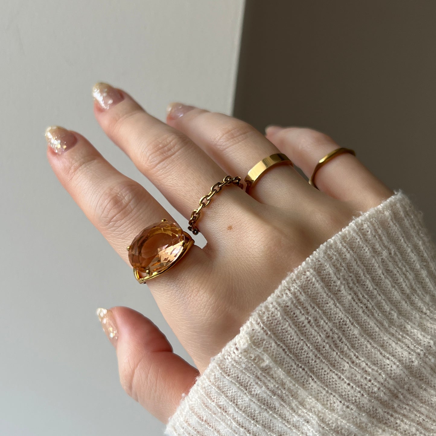 [ peach glass stone ] reine gold