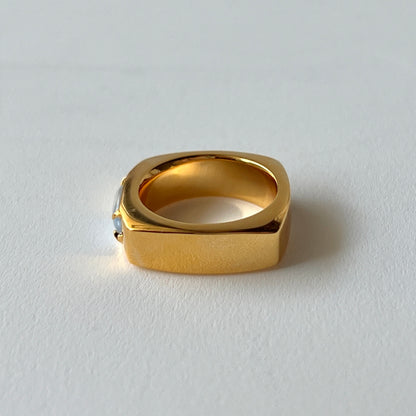 [ blue moon glass stone ] europa gold