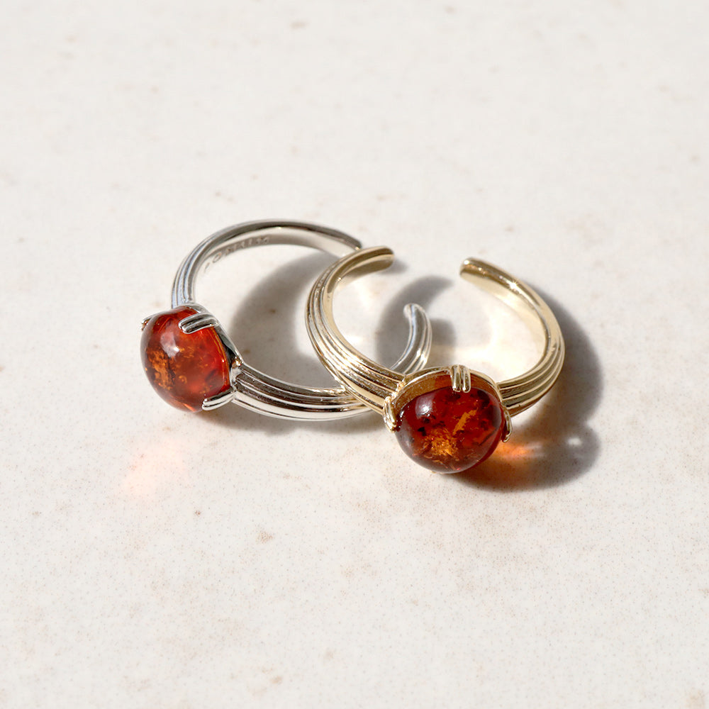 [ amber ] croissant silver