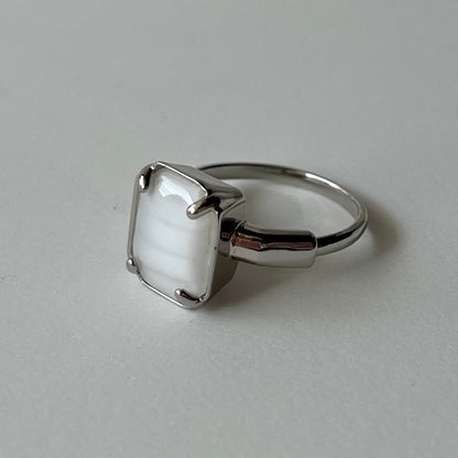 [ vintage white ] éclat silver