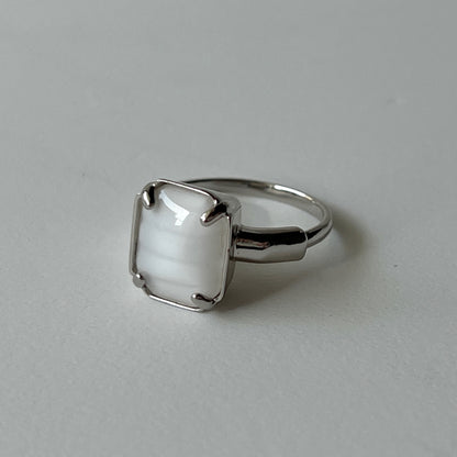 [ vintage white ] éclat silver
