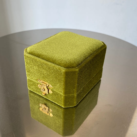 [ eucalyptus ] velvet jewelry box