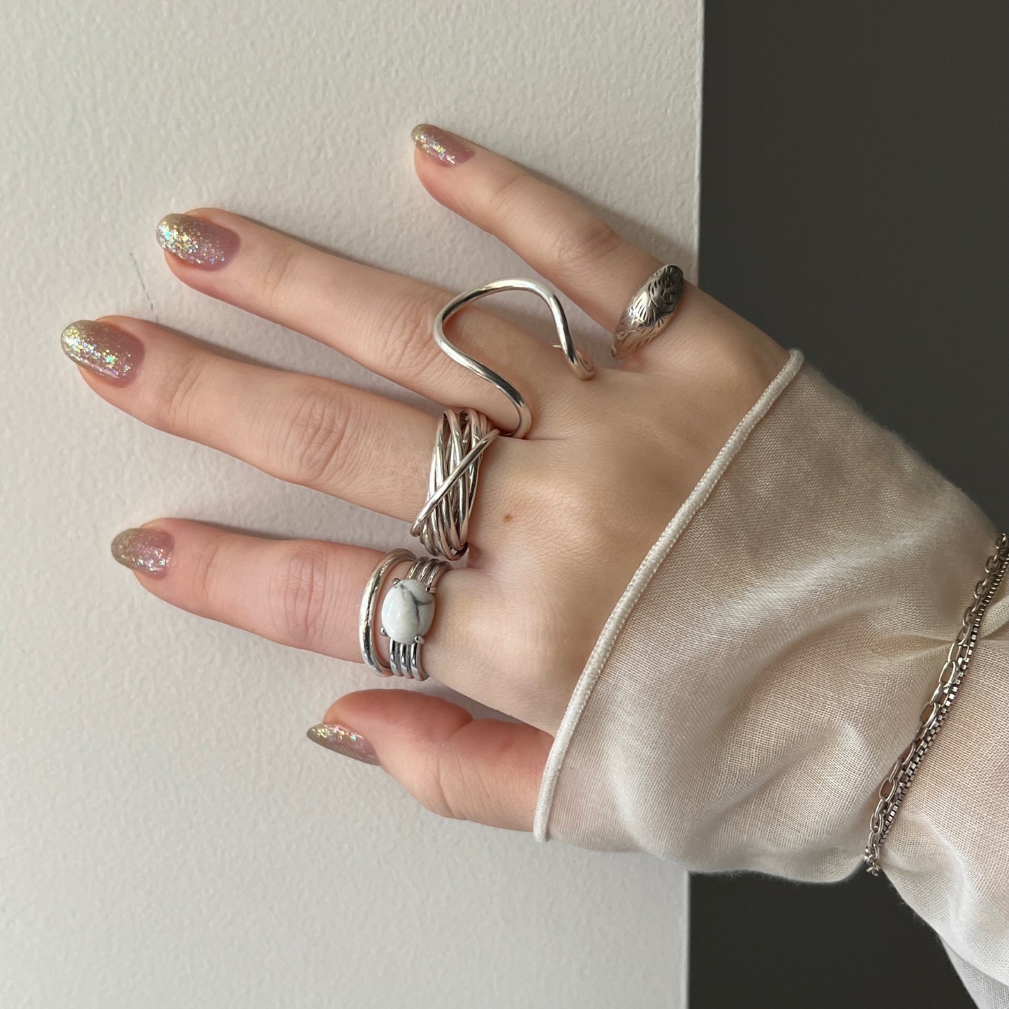 [ howlite ] trois silver
