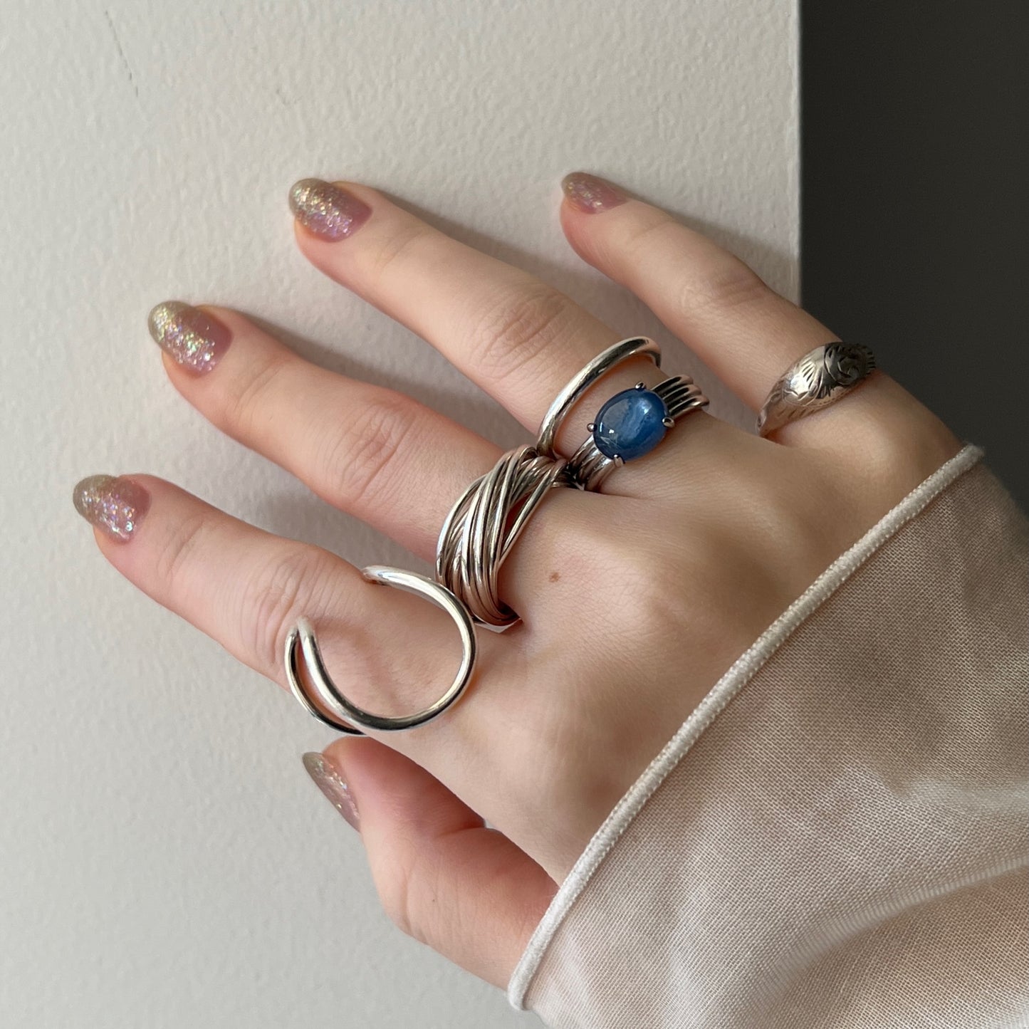 [ kyanite ] trois silver