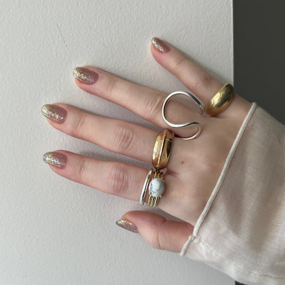 [ howlite ] trois gold