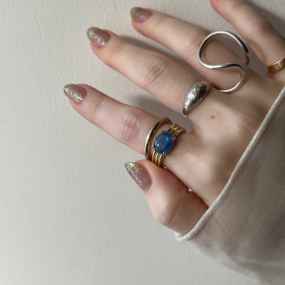 [ kyanite ] trois gold