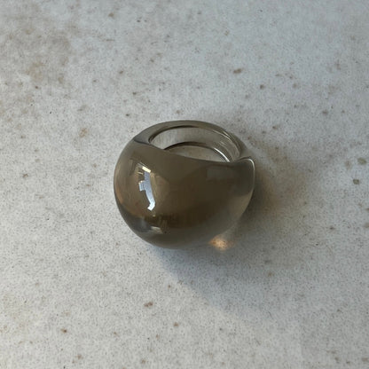 [ gris ] l’eau plump