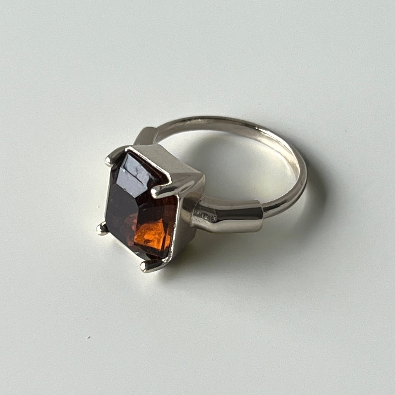 [ vintage amber ] éclat silver