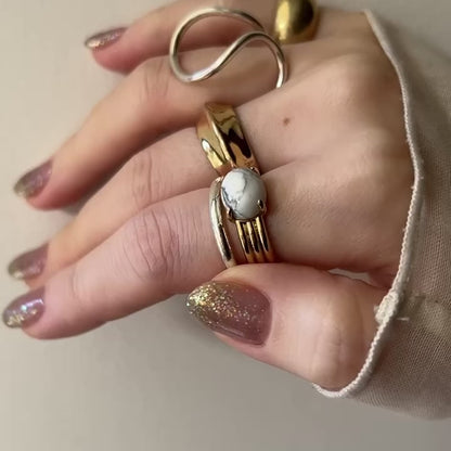 [ howlite ] trois gold